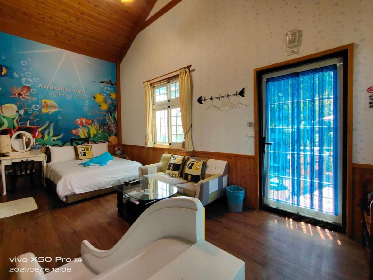 Апартаменты Fish House 宜蘭獨棟別墅 戲水池 生態diy 安農溪自行車 Дуншань Экстерьер фото